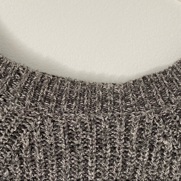 Grey knit fitted sweater - Picture 5 of 5
